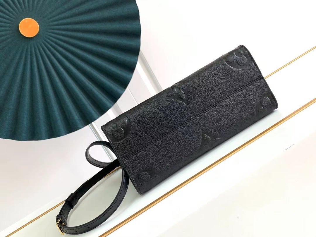 ONTHEGO PM 25 BLACK MONOGRAM EMPREINTE GIANT CANVAS