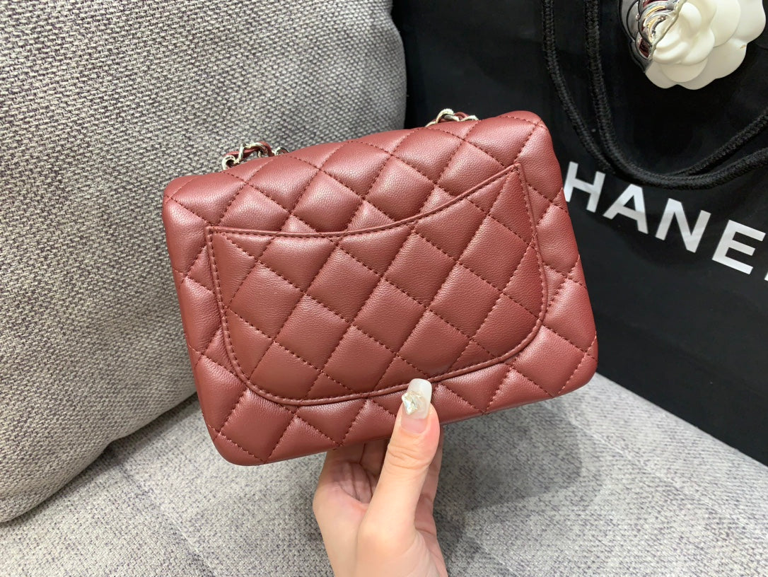 MINI SQUARE FLAP BAG 17CM BURGUNDY LAMBSKIN SILVER HARDWARE