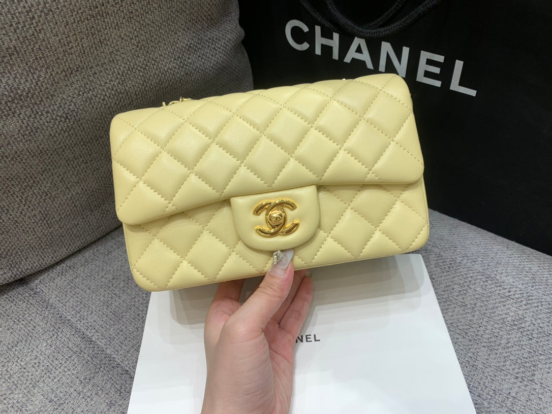 MINI RECTANGLE FLAP BAG 20CM YELLOW LAMBSKIN GOLD HARDWARE