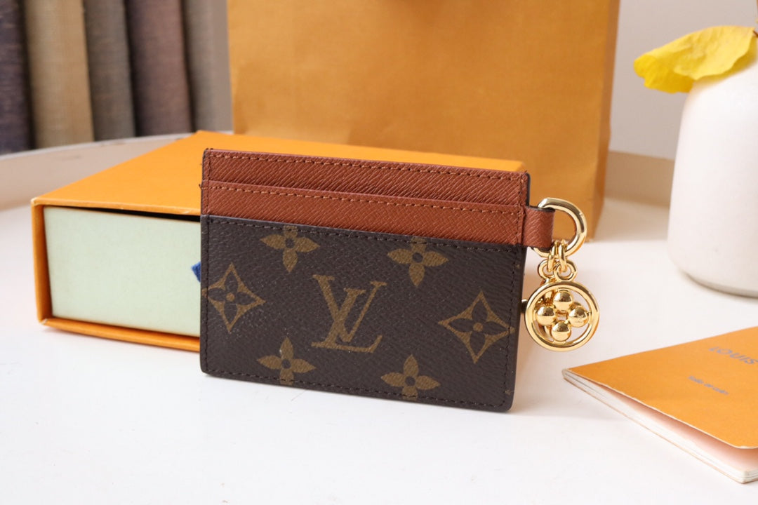 CHARM CARD HOLDER BROWN MONOGRAM CANVAS