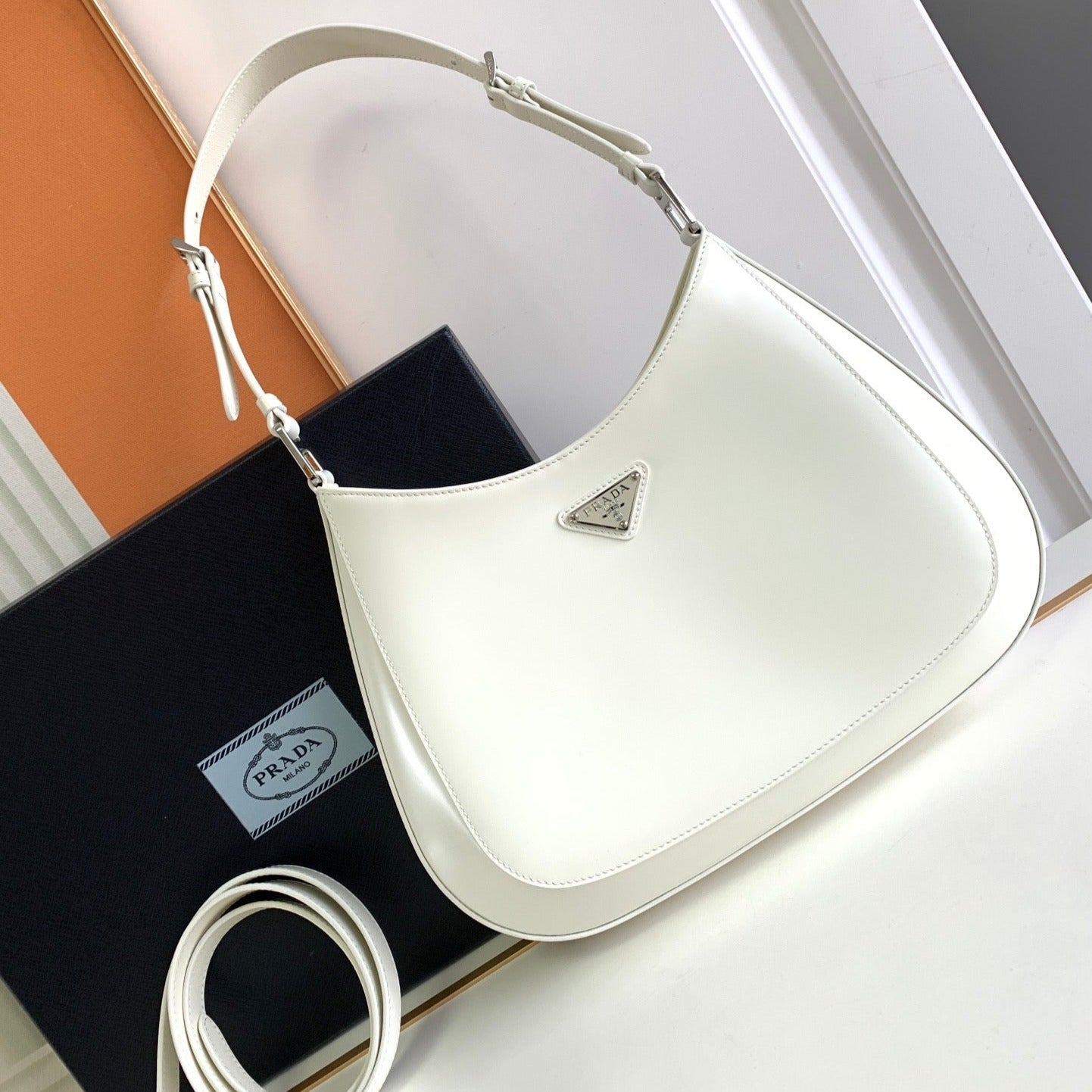 CLEO 30 WHITE BRUSHED LEATHER SHOULDER BAG