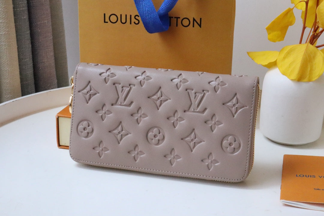 ZIPPY WALLET 19 BEIGE EMBOSSED LAMBSKIN