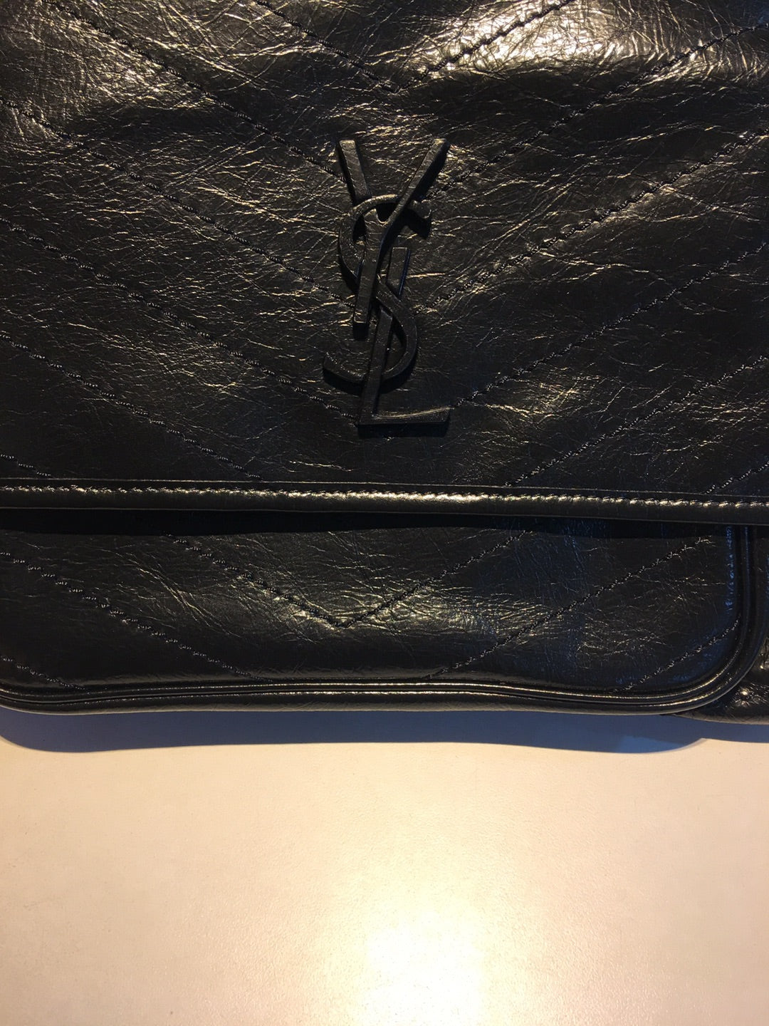 MEDIUM NIKI 27 IN BLACK CALFSKIN CHAIN BAG