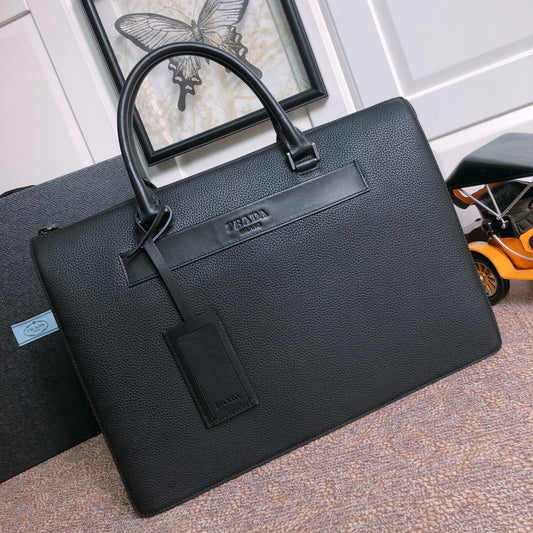 BRIEFCASE 40 IN BLACK GRAINED CALFSKIN