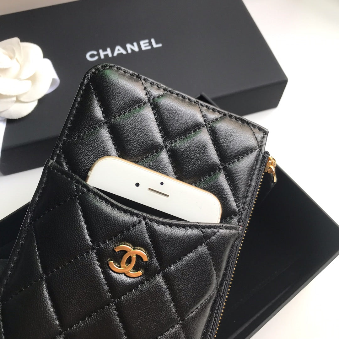 CC MOBILE PURSE 19.5 BLACK CALFSKIN GOLD ICON