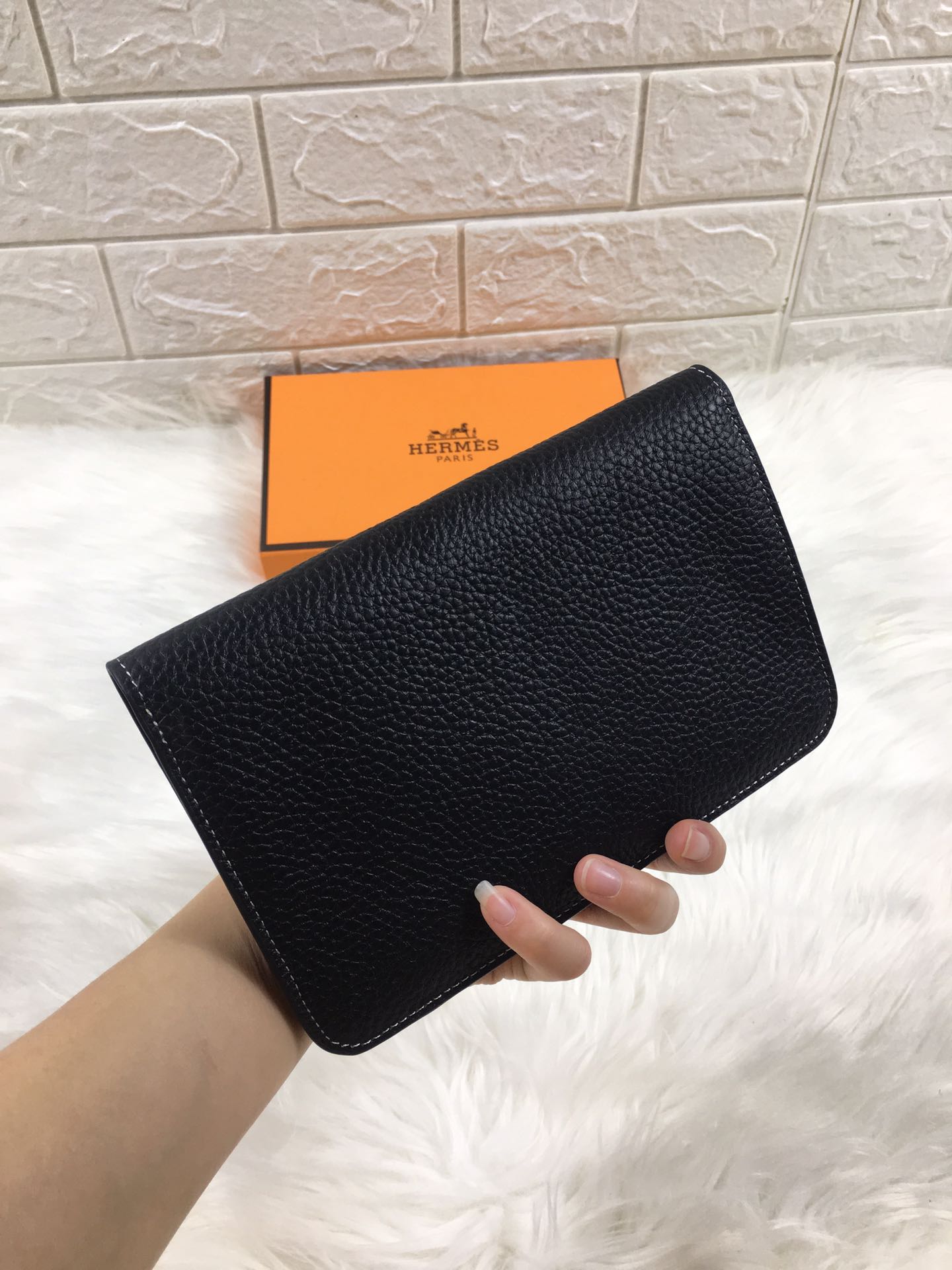 HM DOGON WALLET 20 BLACK GRAINED CALFSKIN