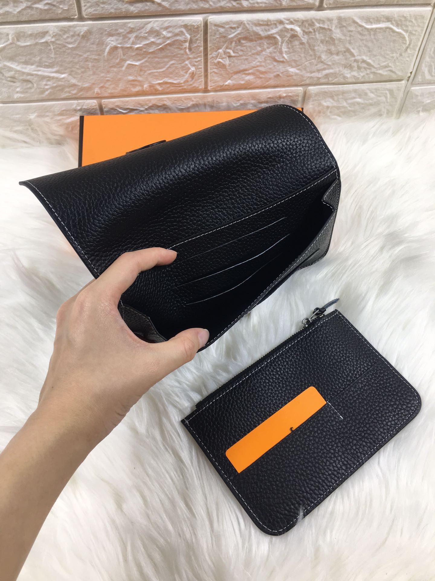 HM DOGON WALLET 20 BLACK GRAINED CALFSKIN