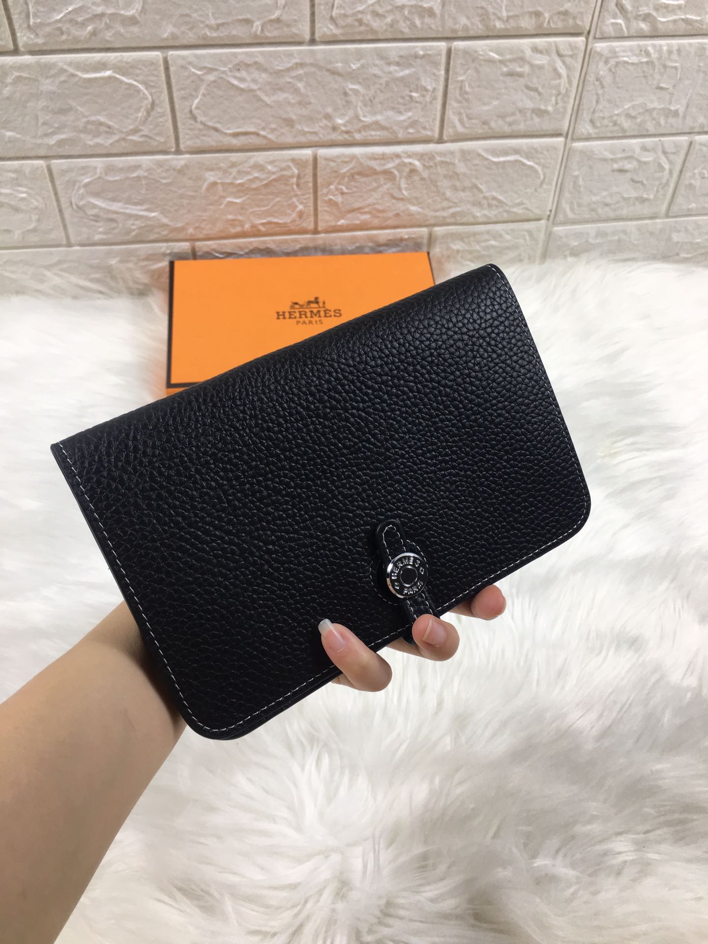 HM DOGON WALLET 20 BLACK GRAINED CALFSKIN