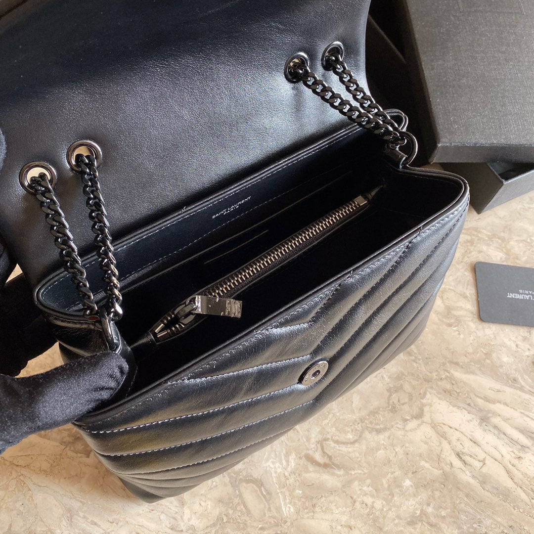 CROSS BODY 25 BLACK CALFSKIN BAG