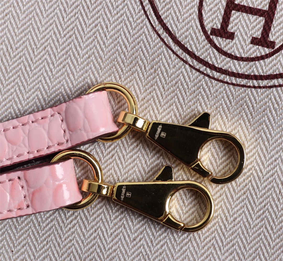 HM KELLY MINI 19 LIGHT PINK ALLIGATOR GOLD BUCKLE