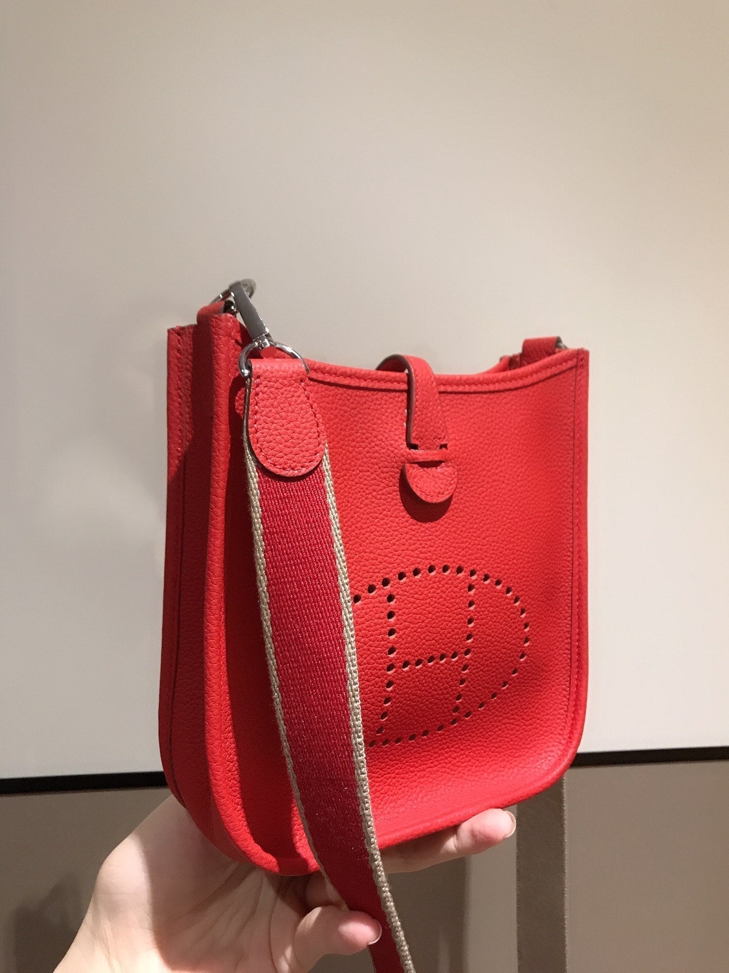 HM EVELYNE MINI 18 RED CALFSKIN