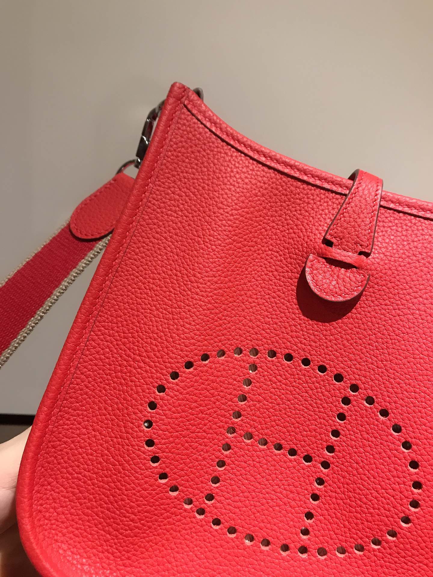 HM EVELYNE MINI 18 RED CALFSKIN