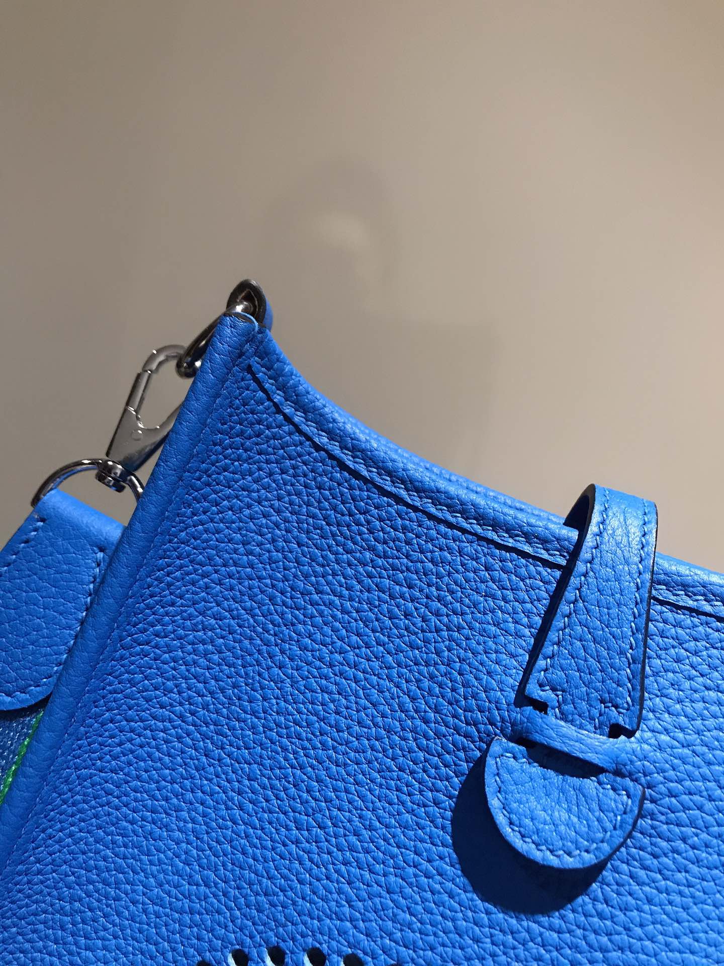 HM EVELYNE MINI 18 COBALT CALFSKIN