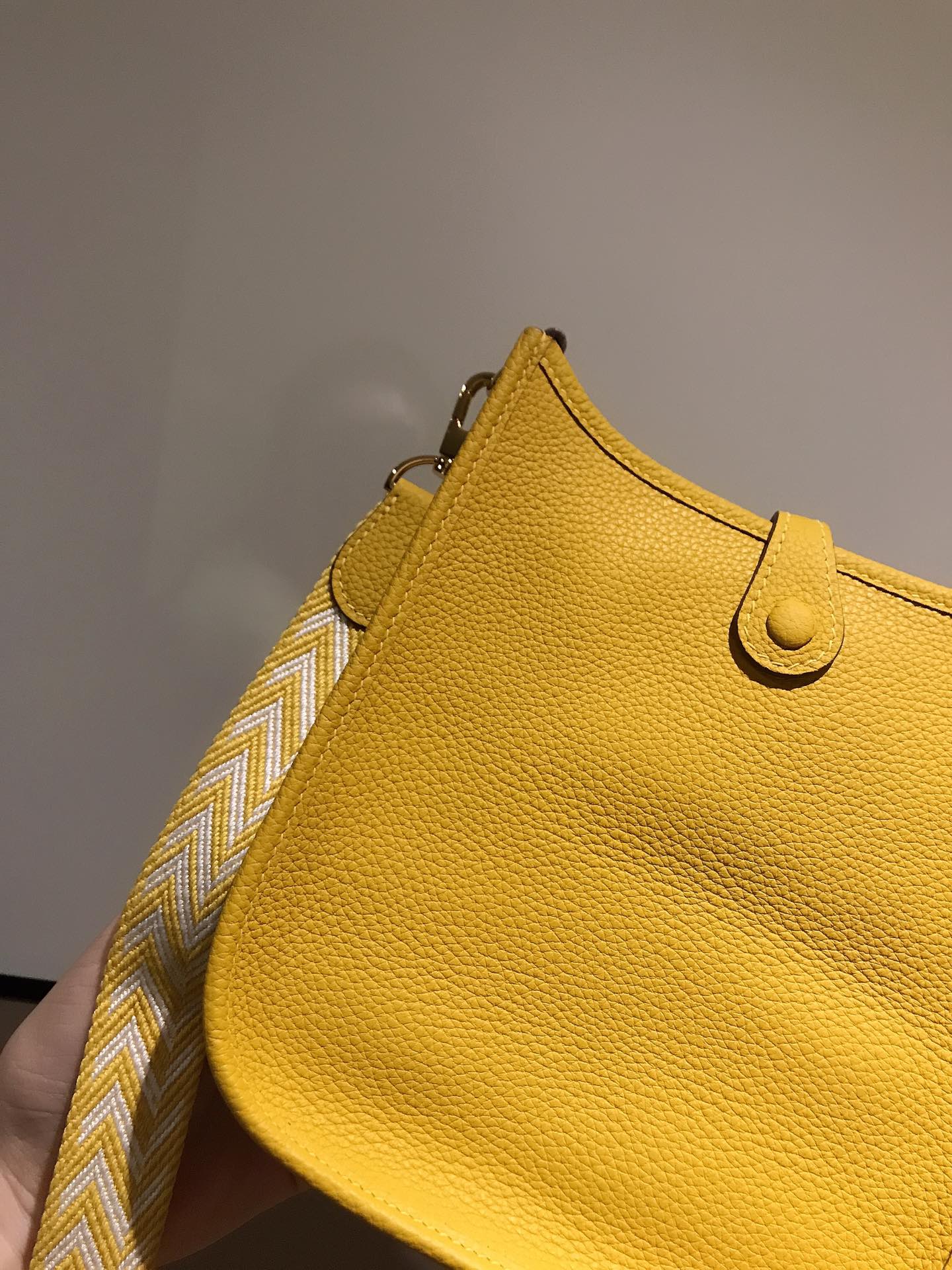 HM EVELYNE MINI 18 AMBER CALFSKIN