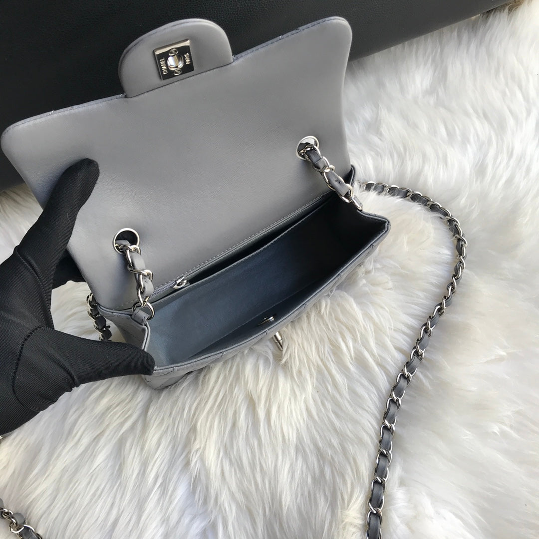 CC MINI 20 BAG IN SHADOW GREY CALFSKIN GOLD HARDWARE