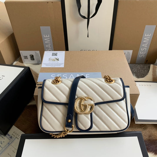 GG MARMONT 22 HANDBAG IN WHITE CALFSKIN