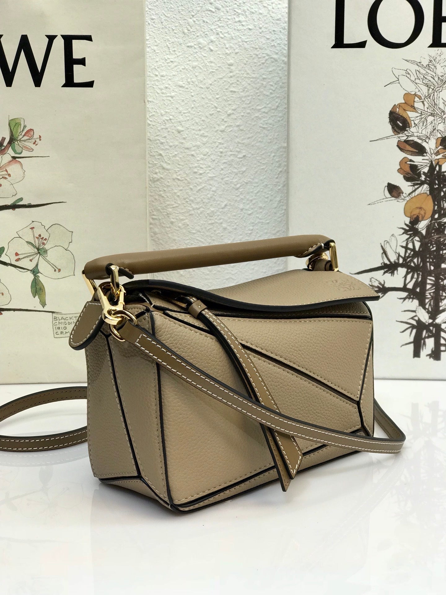 LOE MINI 18 PUZZLE BAG IN DARK KHAKI GREEN CALFSKIN