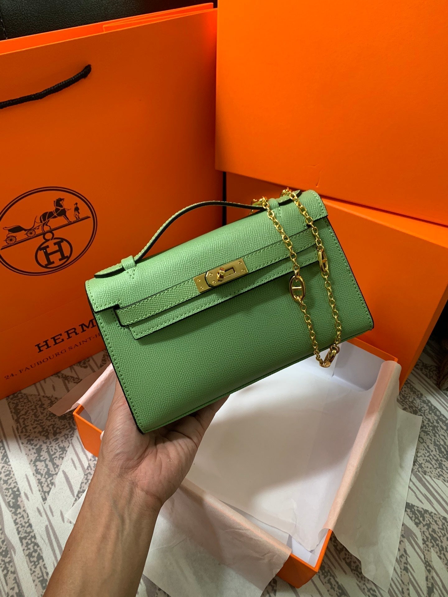 HM KELLY MINI POCHETTE 22 GREEN CALFSKIN