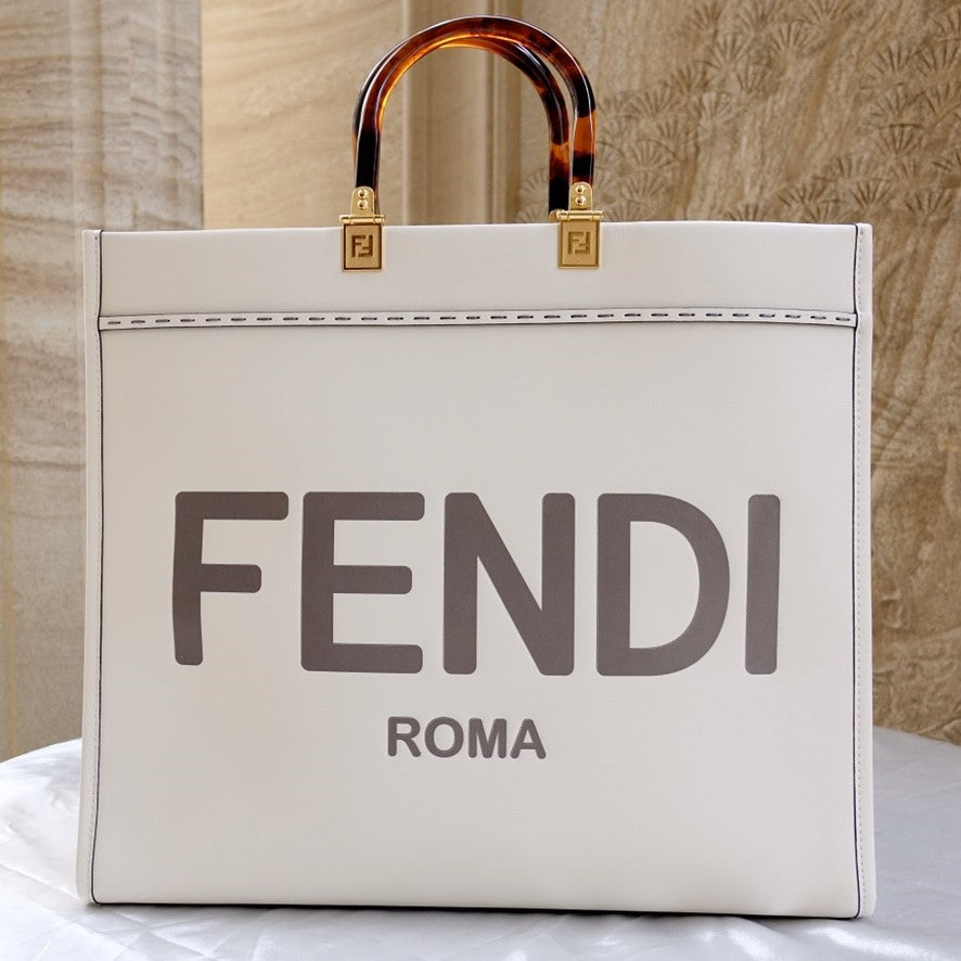 Fend Sunshine Large Bag 40.5 White Leather