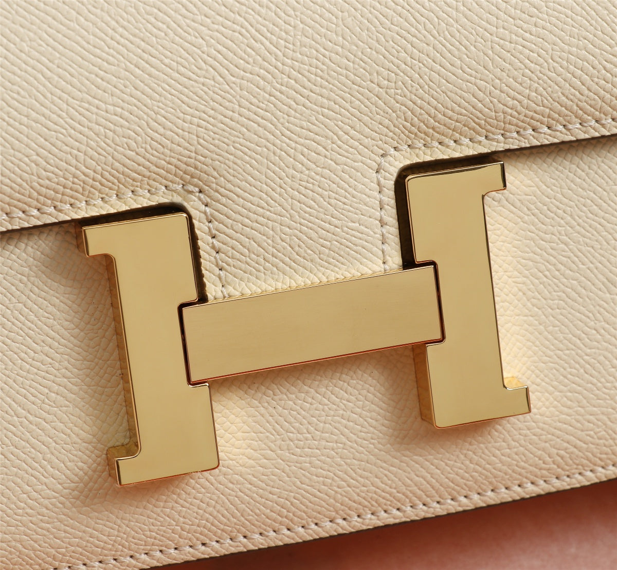 HM CONSTANCE BAGS 19 CREAM LAMBSKIN GOLD BUCKLE