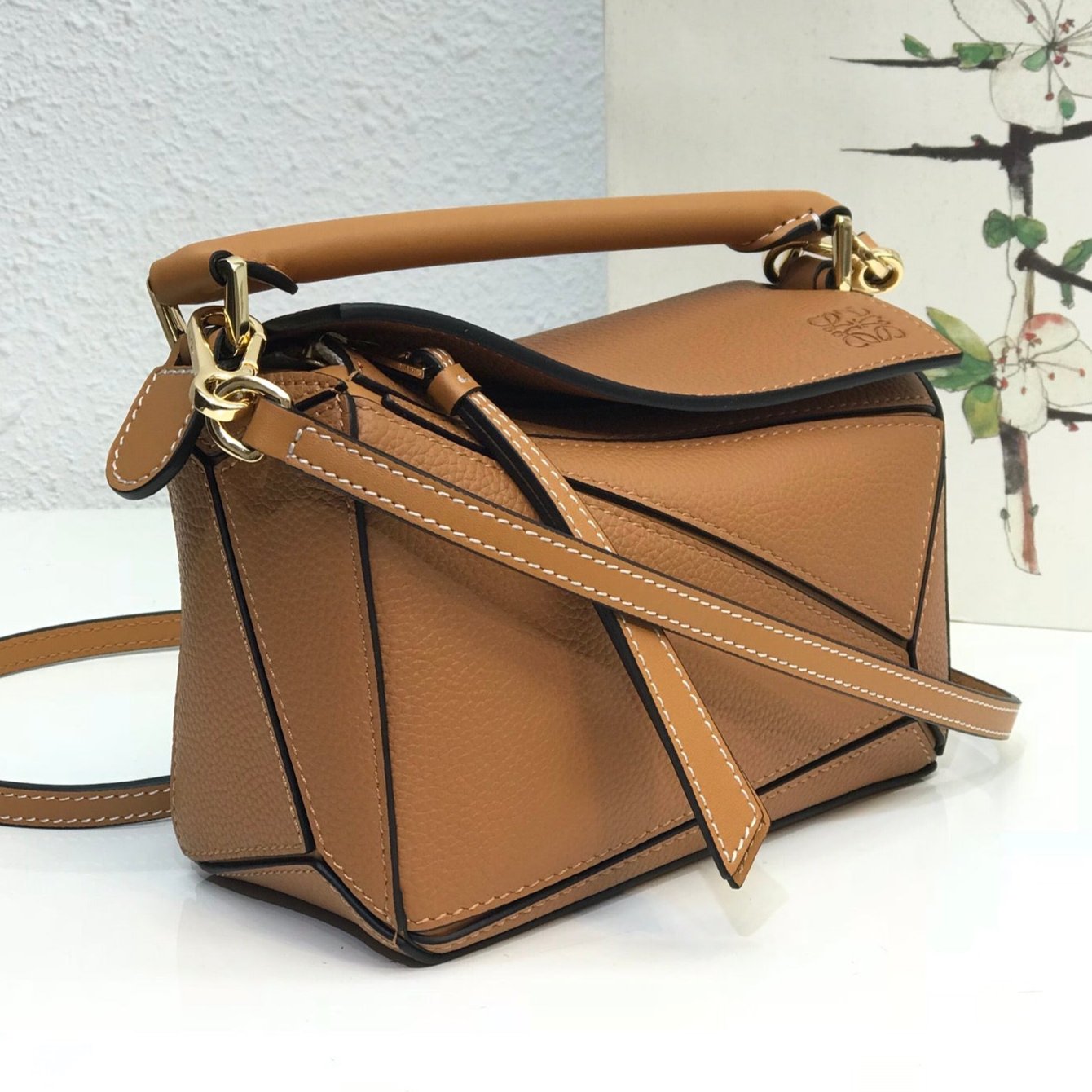 LOE MINI 18 PUZZLE BAG IN WARM DESERT CALFSKIN