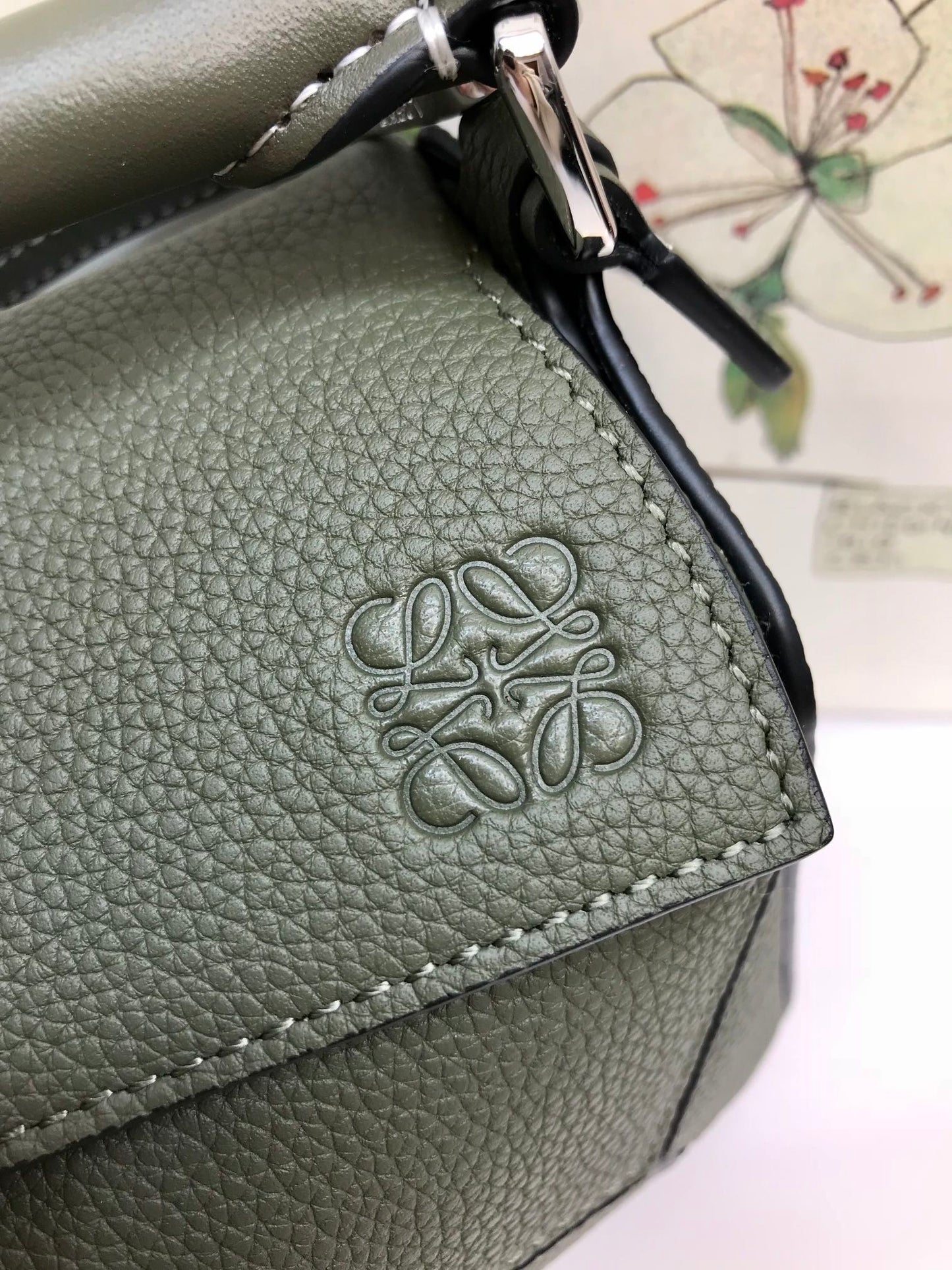 LOE MINI 18 PUZZLE BAG IN JUNIPER GREEN CALFSKIN