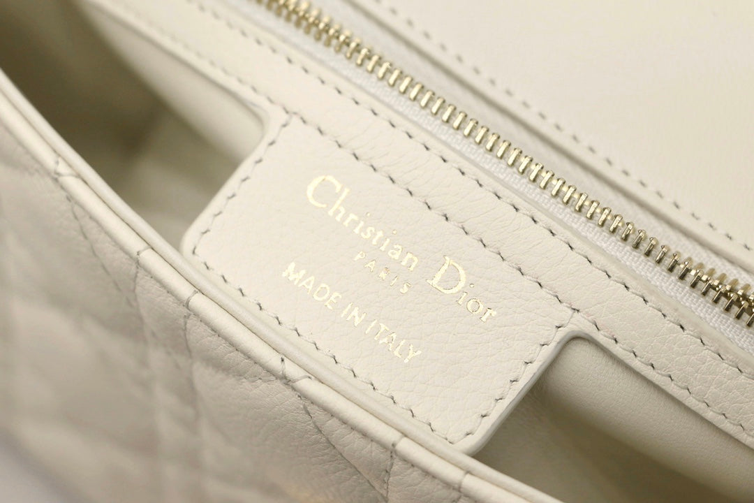 CARO MINI BAG 20 IN WHITE CALFSKIN