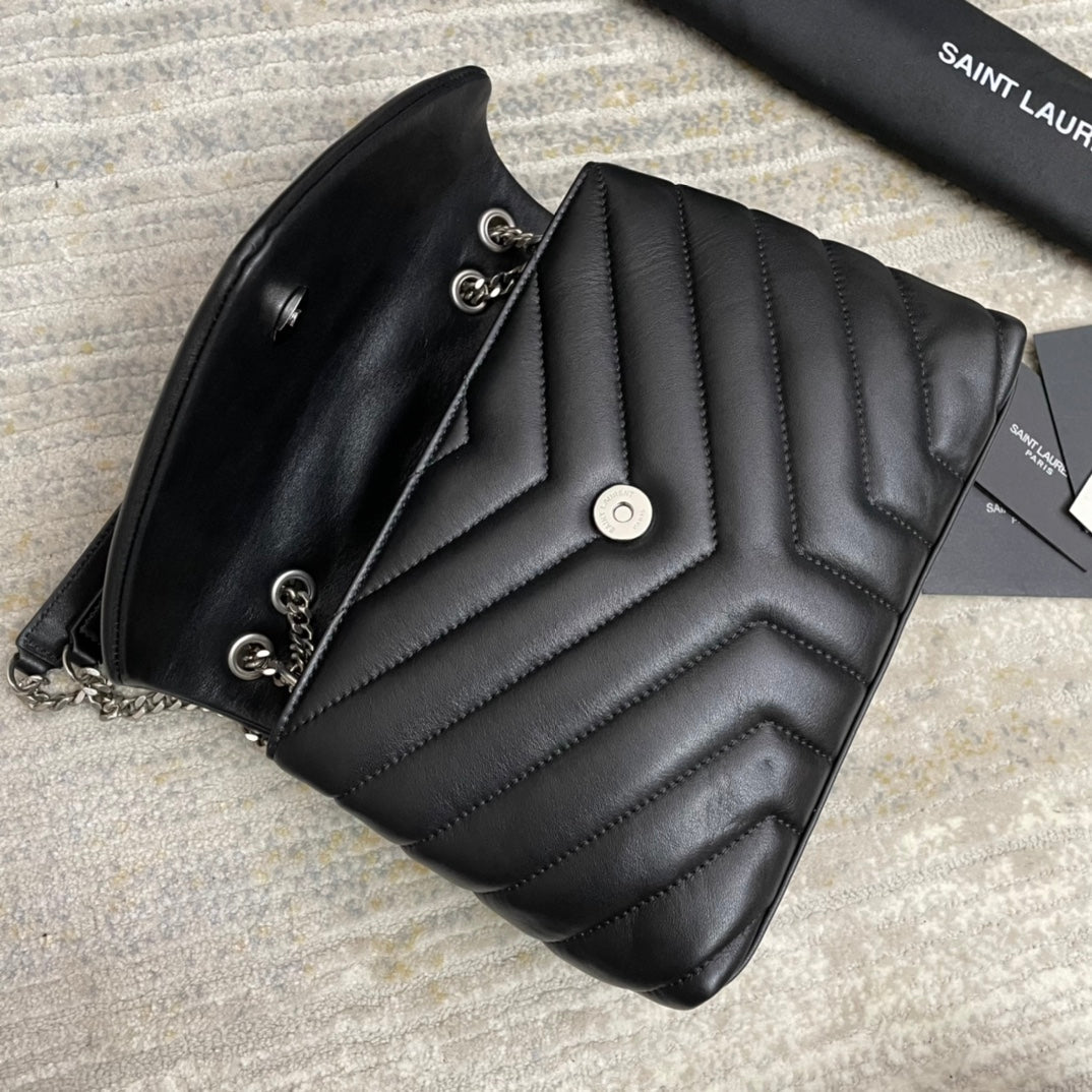 LOULOU SMALL 25 IN BLACK LAMBSKIN SILVER HARDWARE