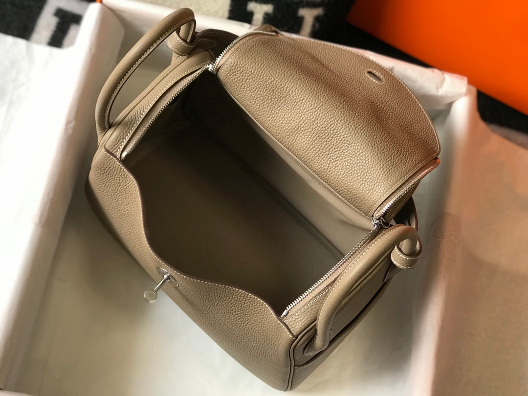 HM LINDY 30 BAG KHAKI CALFSKIN