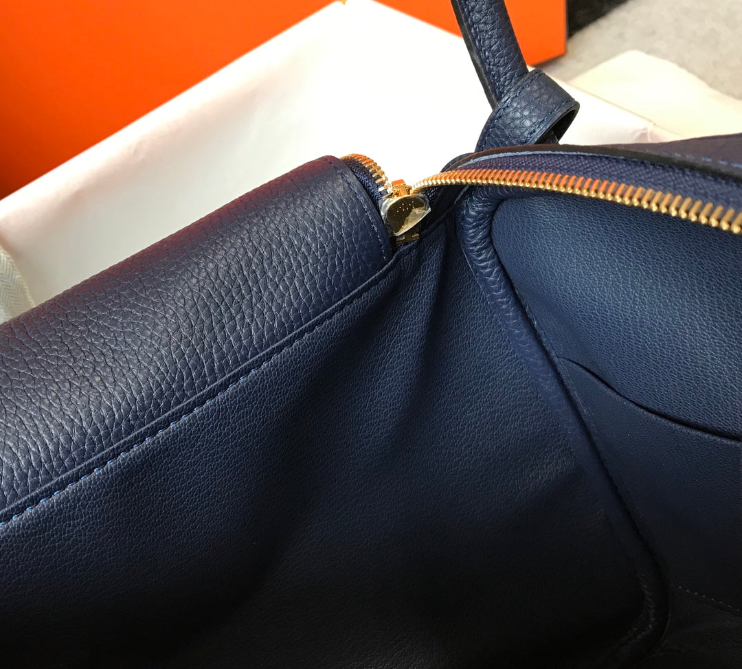 HM LINDY 26 BAG NAVY CALFSKIN