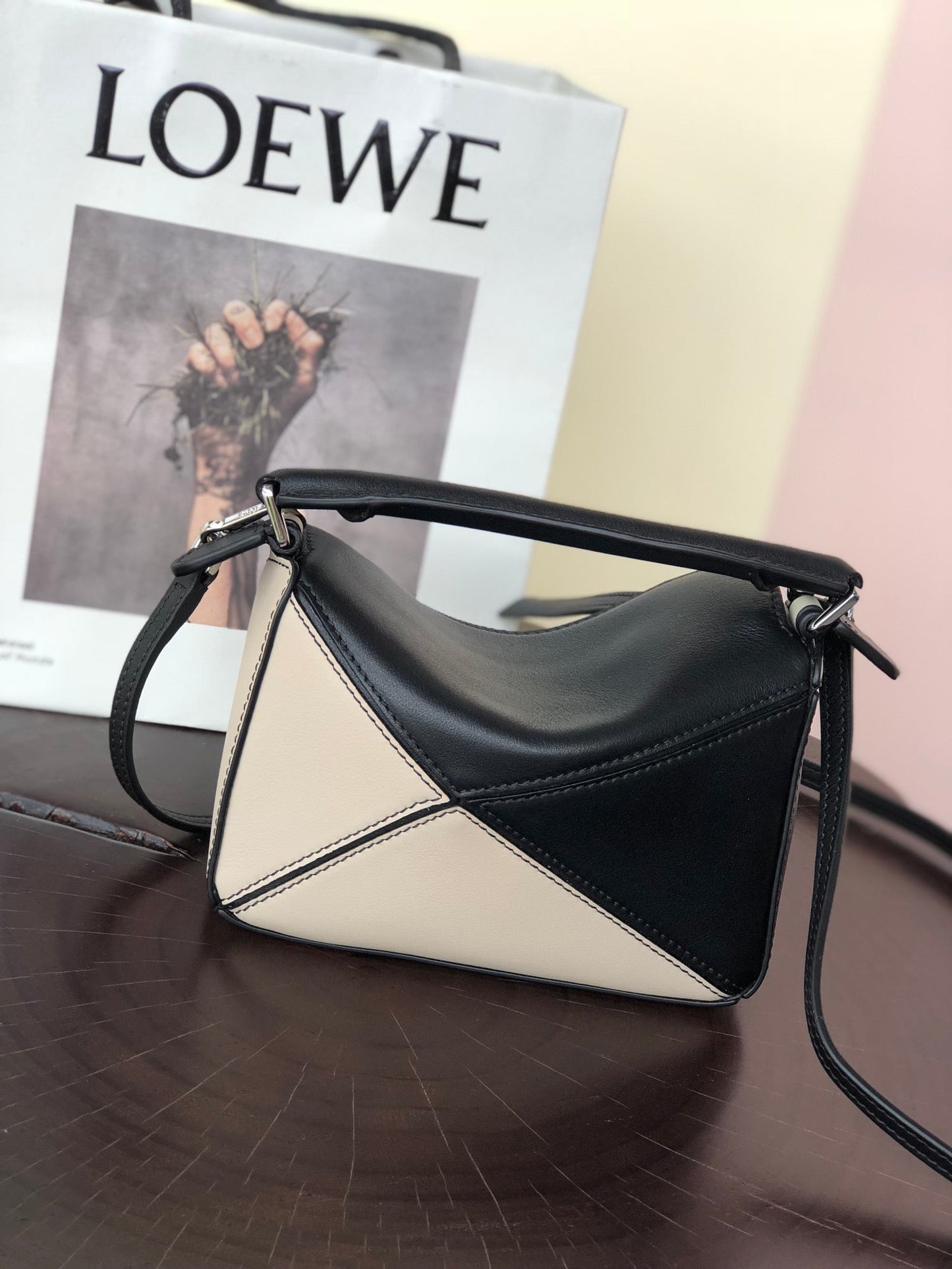 LOE MINI 18 PUZZLE BAG IN WHITE MIX BLACK CALFSKIN