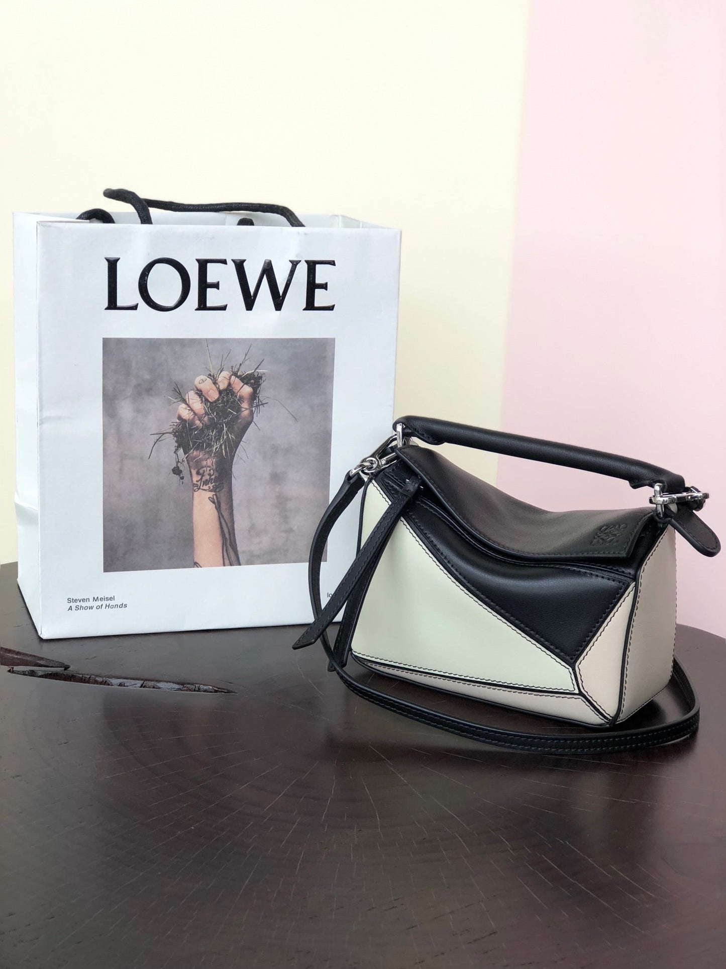 LOE MINI 18 PUZZLE BAG IN WHITE MIX BLACK CALFSKIN