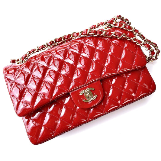 FLAP BAG MEDIUM 25CM RED PATENT CALFSKIN GOLD HARDWARE