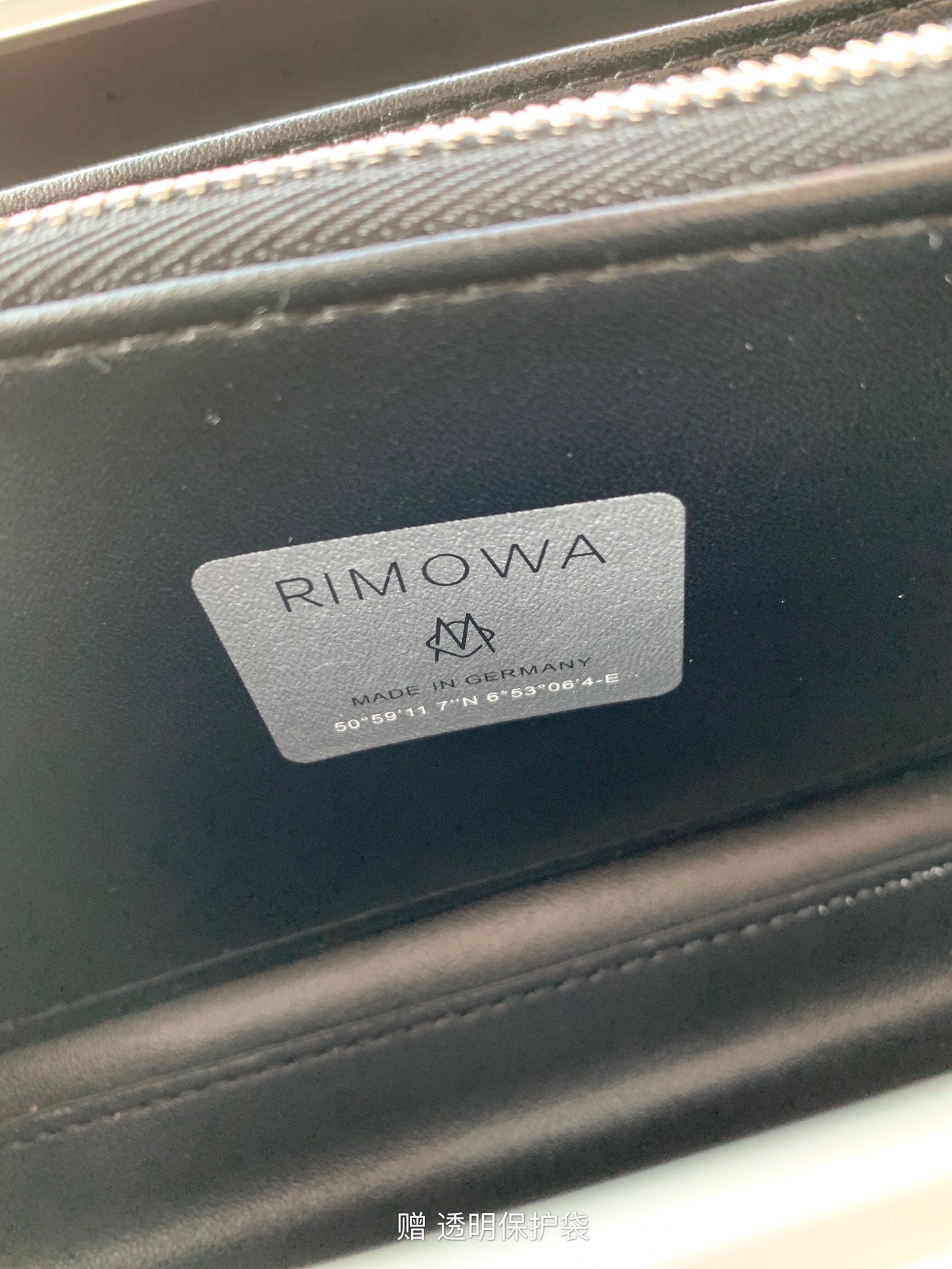 RIMOWA 20 CASE BAG IN BLACK ALUMINUM MAGNESIUM