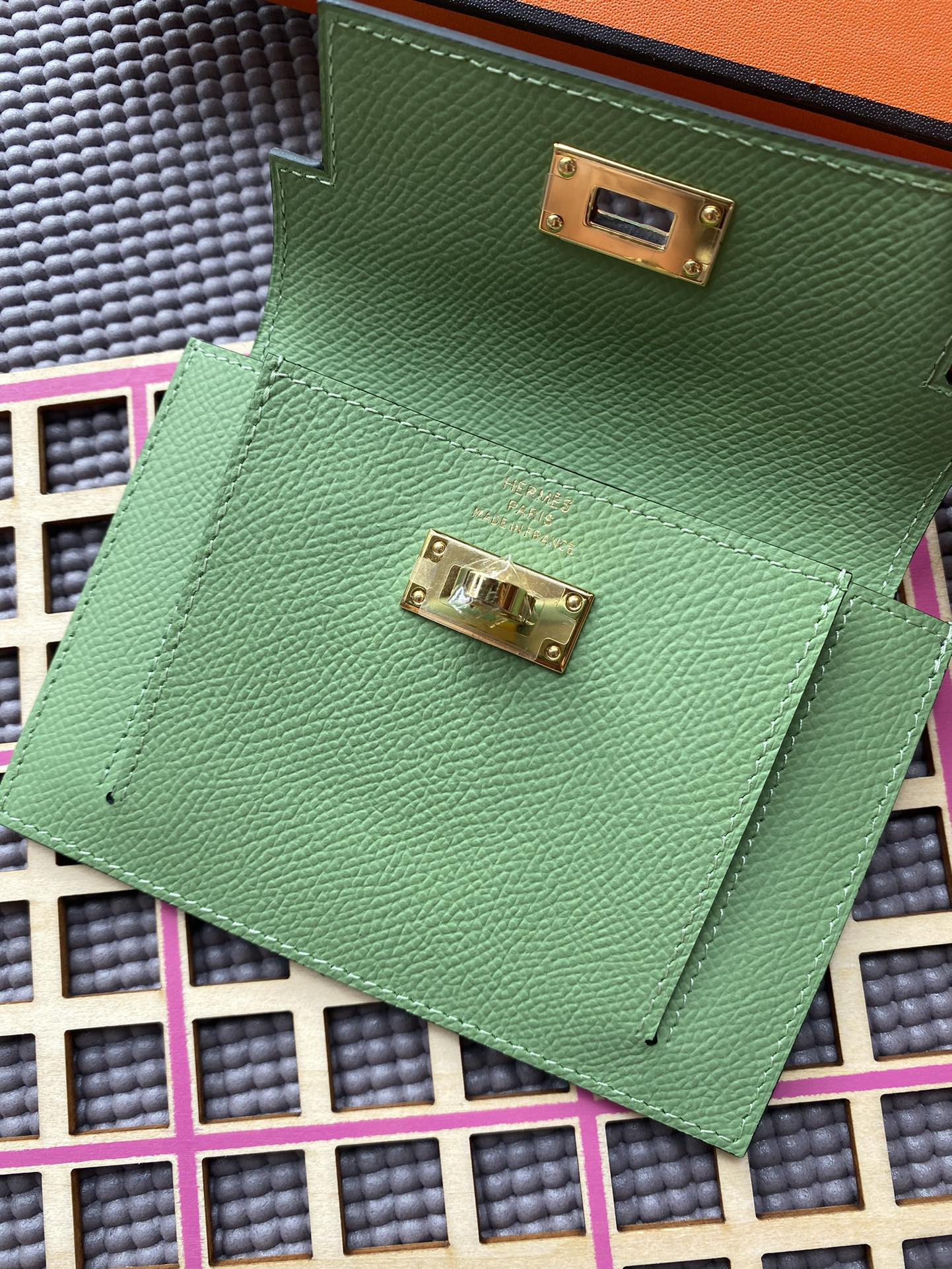 HM Kelly Pocket 13.5 Green Epsom Ghw