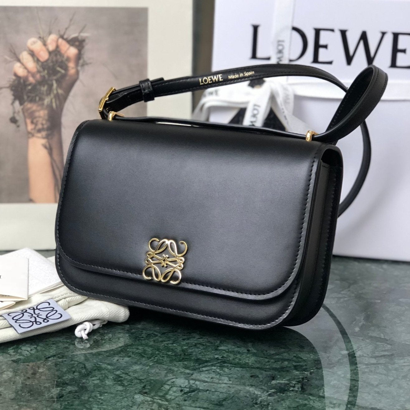 LOE GOYA BAG 18 IN BLACK SILK CALFSKIN