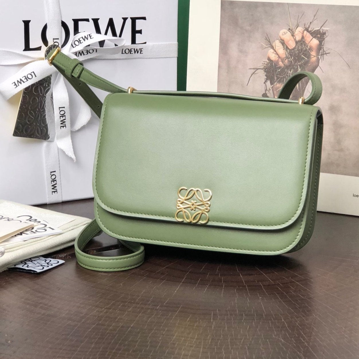 GOYA 18 BAG IN AVOCADO GREEN SILK CALFSKIN