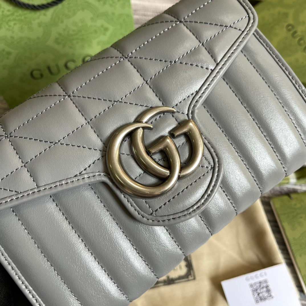 GG MARMONT MINI 20 SHOULDER BAG IN GREY CALFSKIN