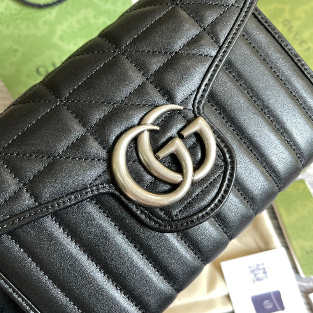 GG MARMONT MINI 20 SHOULDER BAG IN BLACK CALFSKIN