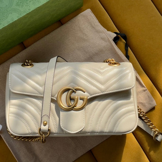 GG MARMONT MATELASSÉ LARGE 26 BAG WHITE CALFSKIN