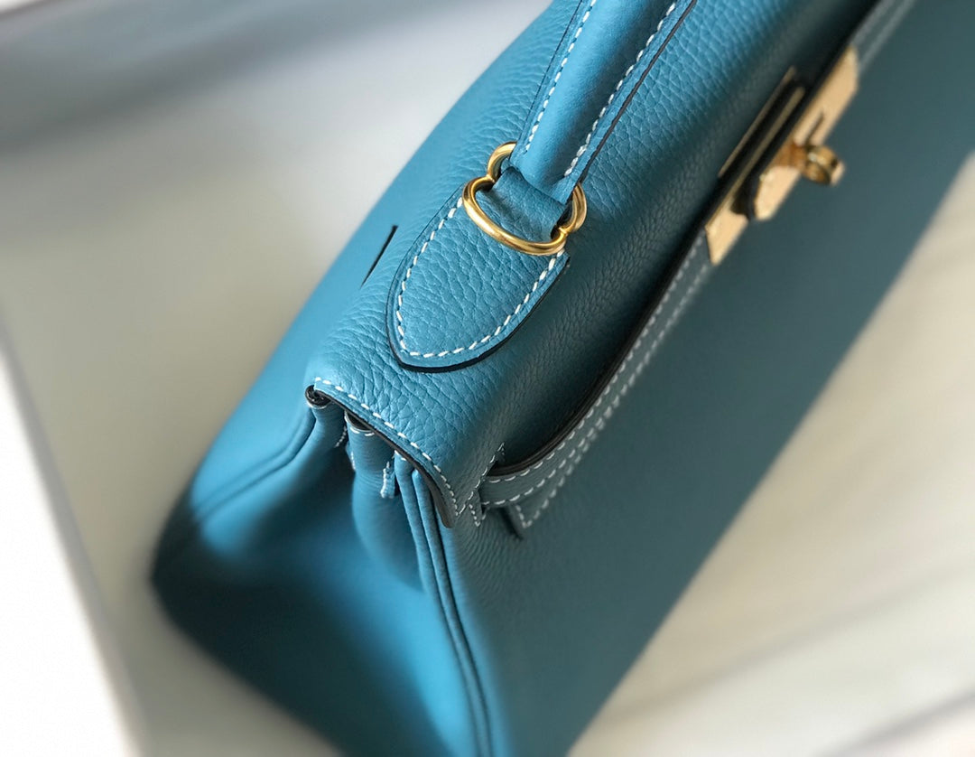 HM KELLY 32CM BAG IN CERULEAN CALFSKIN GOLD HARDWARE