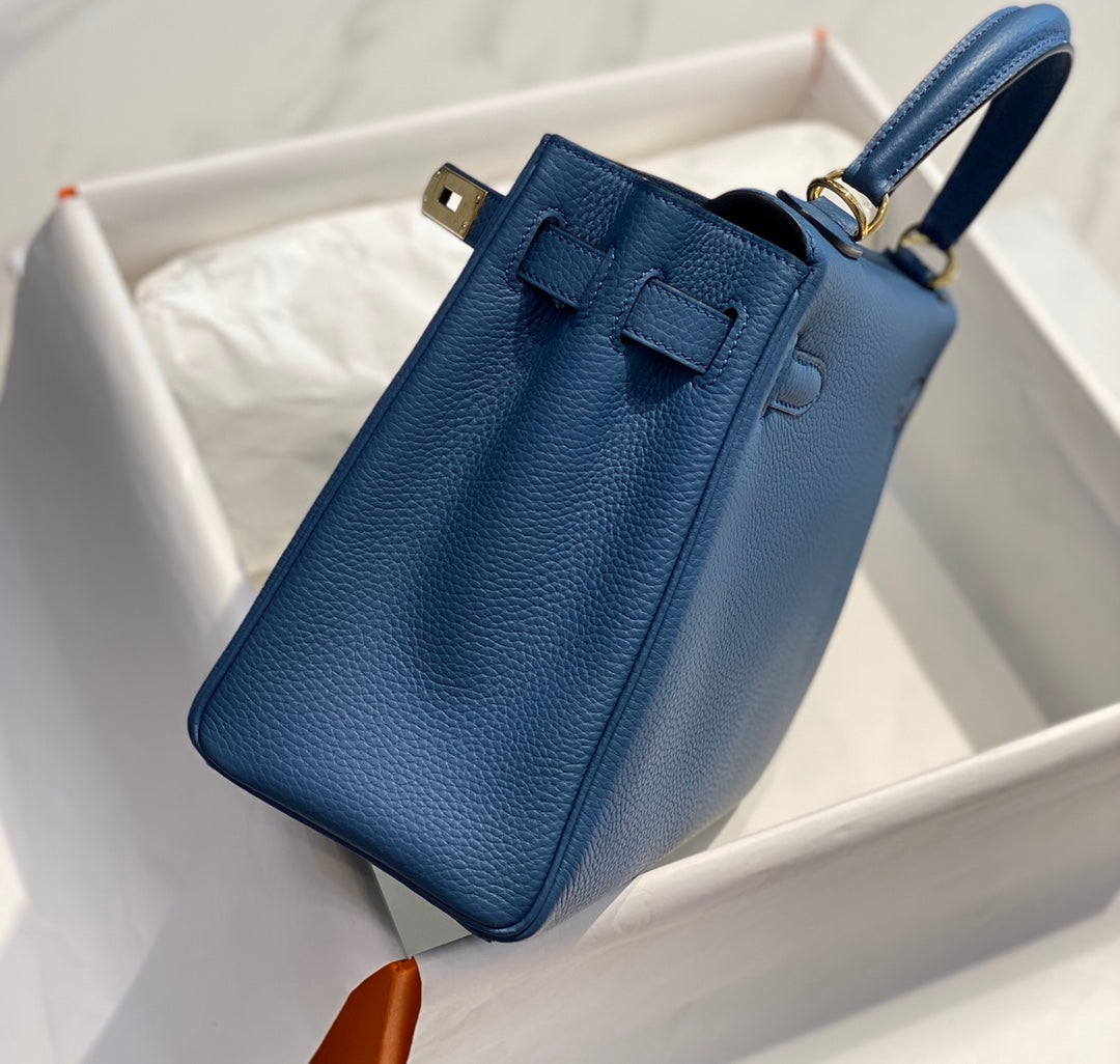 HM KELLY 32CM BAG IN NAVY CALFSKIN GOLD HARDWARE