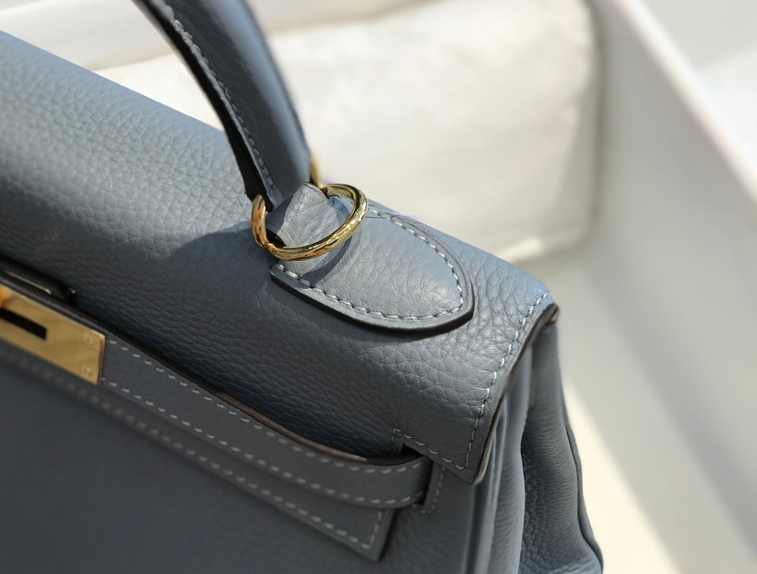 HM KELLY 32CM BAG IN TEMPERED GRAY CALFSKIN GOLD HARDWARE