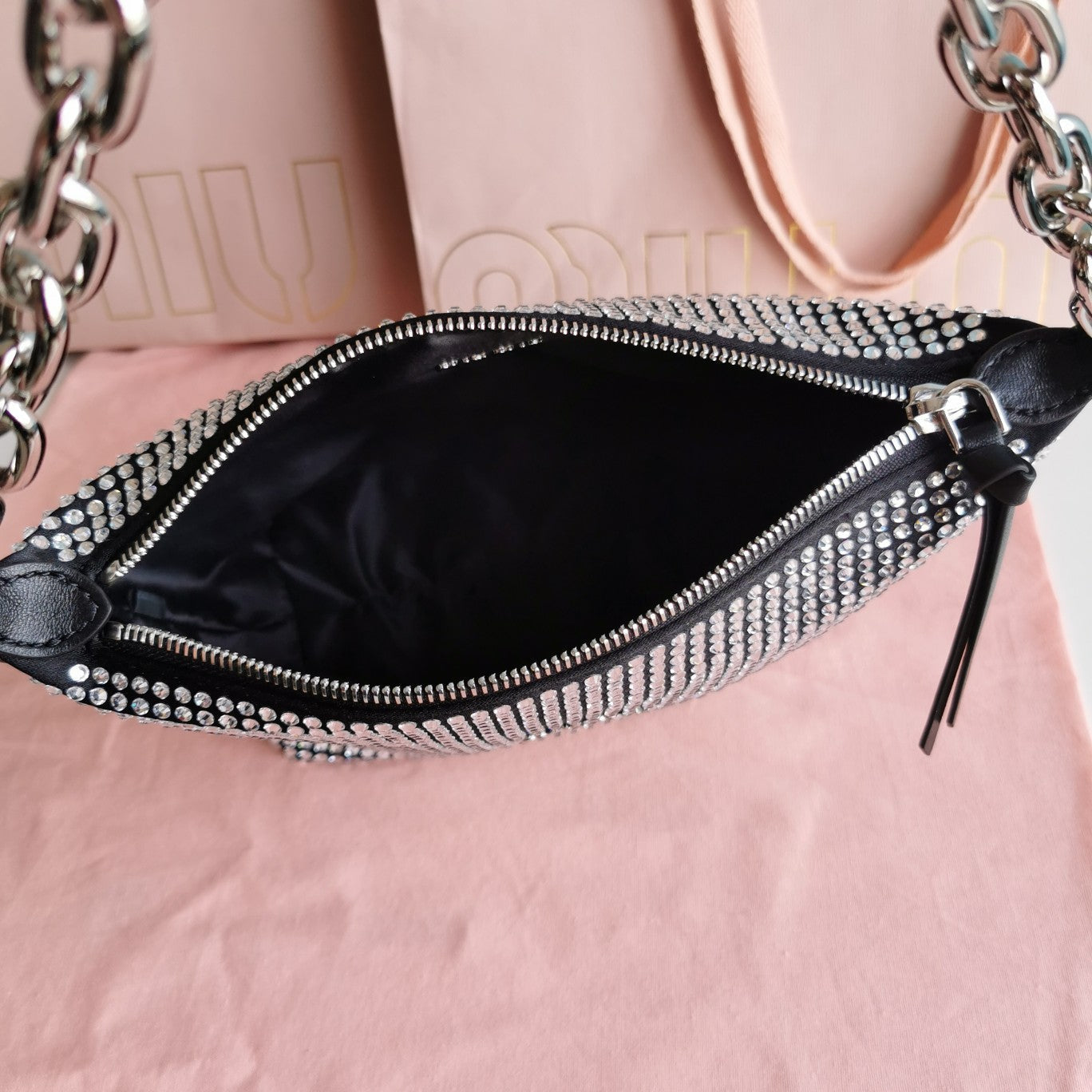 HANDBAG 19 IN BLACK CALFSKIN WITH CRYSTAL