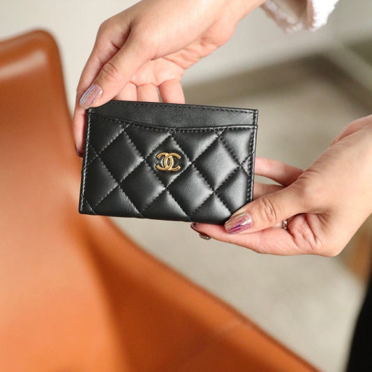 CC CARD HOLDER 11 BLACK CALFSKIN GOLD ICON