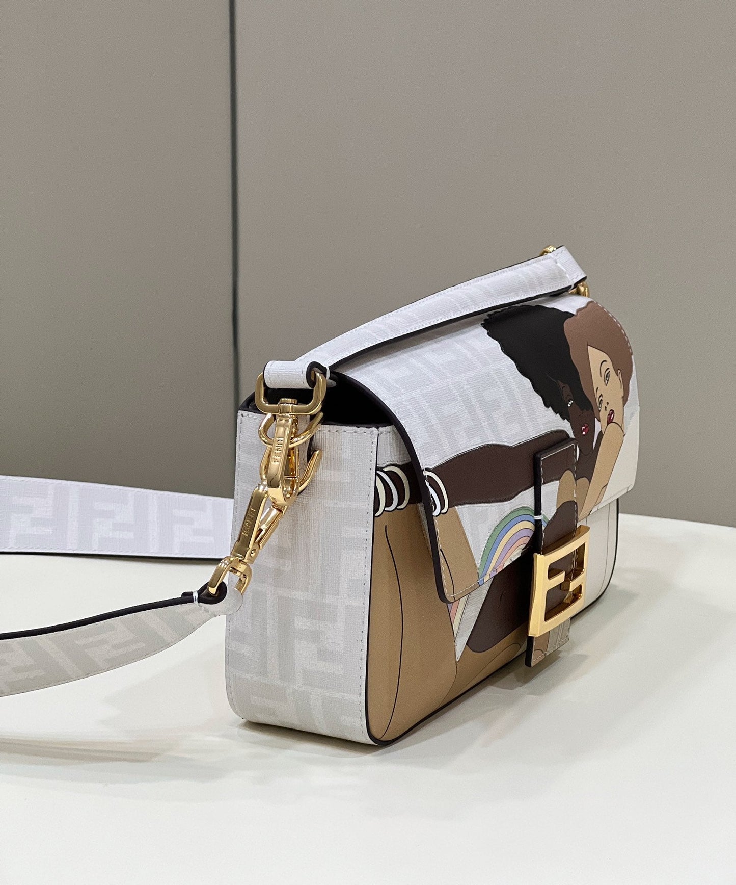 FENDI 27 BAGUETTE BAG IN WHITE CALFSKIN ATTACH STICKER GOLD HARDWARE