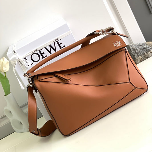 LOE PUZZLE LARGE 35 BAG IN BRONZE BROWN CALFSKIN