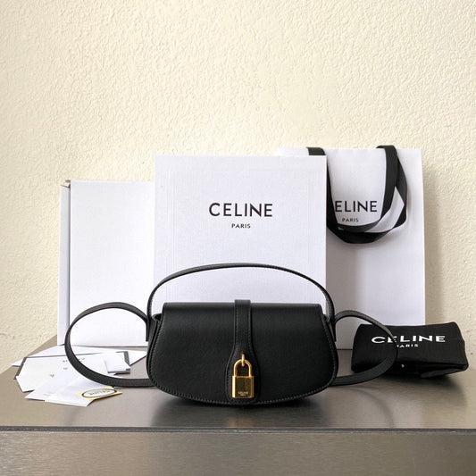 MINI 18 PADLOCK BLACK CALFSKIN BAG