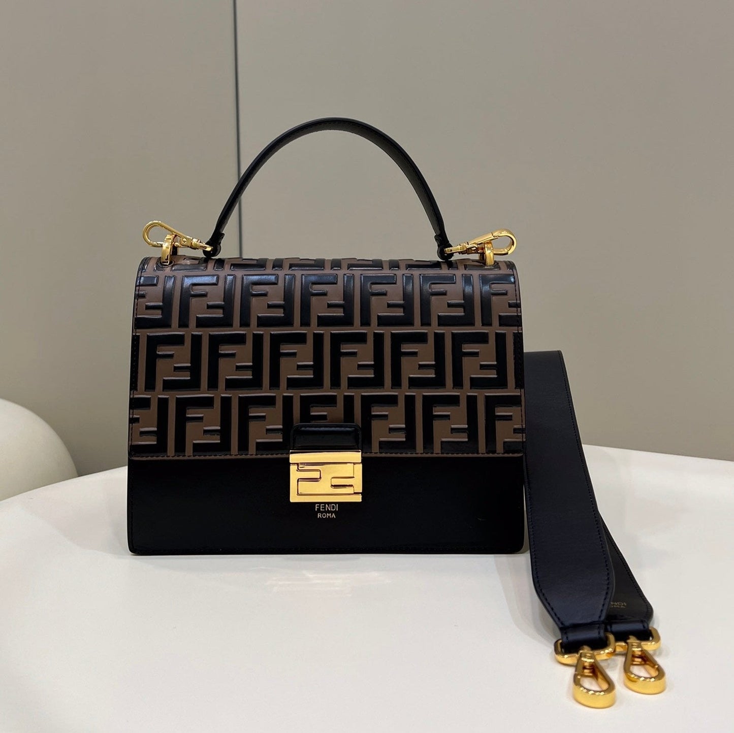 FENDI KANI 26 BAG IN BLACK MIX CHOCOLATE BROWN FFF CALFSKIN WITH GOLD HARDWARE