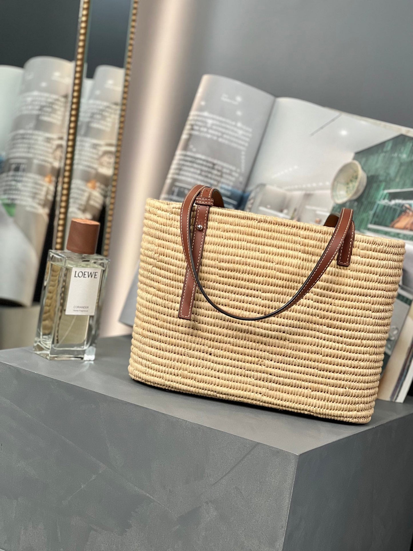 SMALL SQUARE  28 BASKET BAG IN RAFFIA AND CALFSKIN